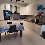 The Palm Court Apartament