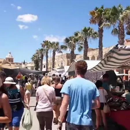 Apartamento The Palm Court St. Paul's Bay