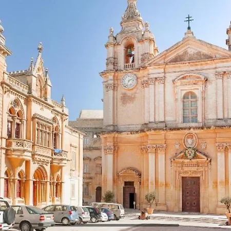 The Palm Court * St. Paul's Bay