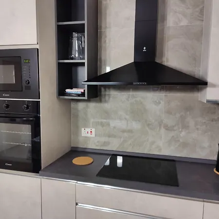 The Palm Court St. Paul's Bay