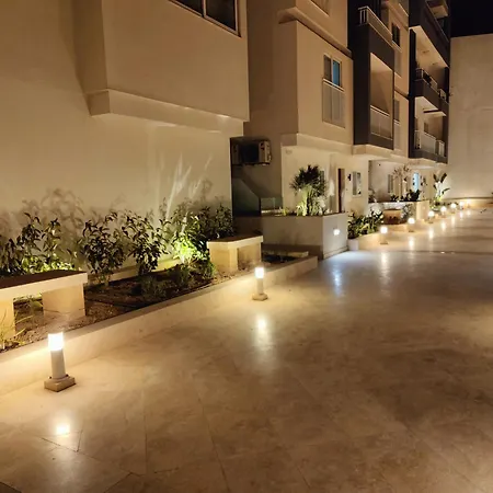 The Palm Court * St. Paul's Bay