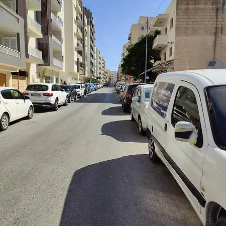 The Palm Court דירה *