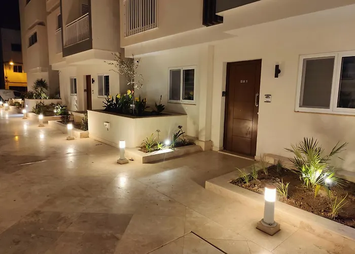 The Palm Court Appartement *