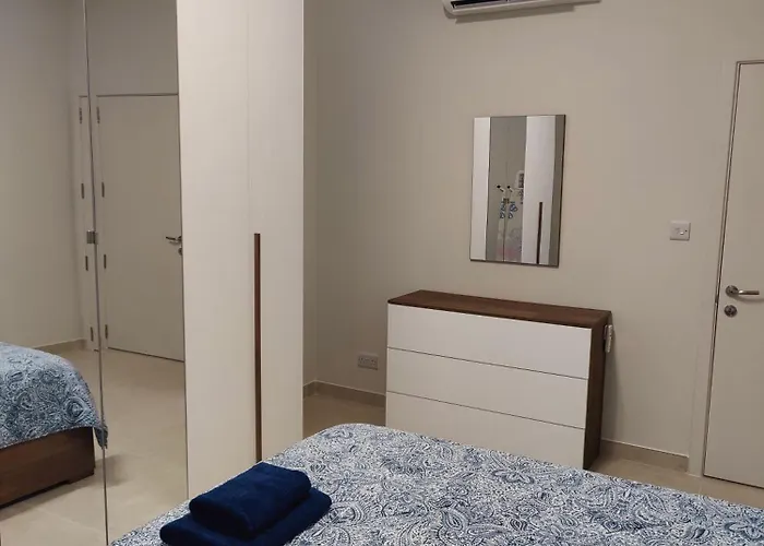 The Palm Court St. Paul's Bay