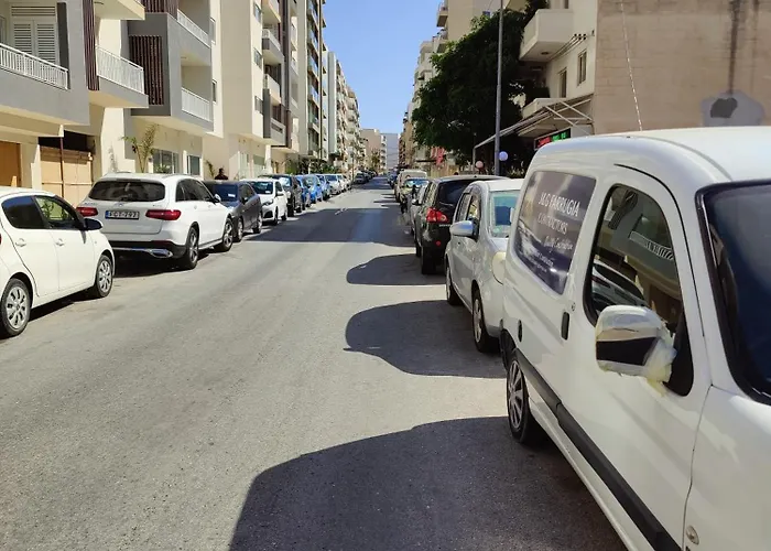 The Palm Court Apartment *