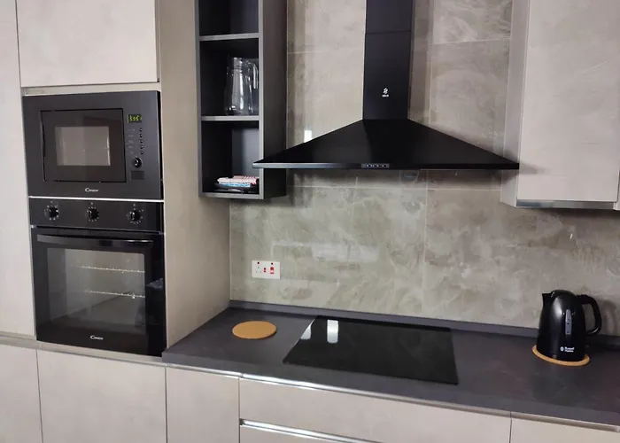 The Palm Court San Pawl il-Baħar